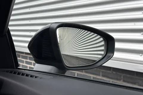 DN25AVJ Audi A3 Black Edition 35 TFSI  150 PS S tronic Thumbnail #62