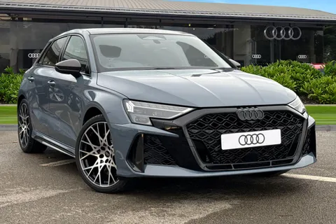  Audi RS 3 2.5 TFSI Carbon Vorsprung Sportback S Tronic quattro Euro 6 (s/s) 5dr Thumbnail #1