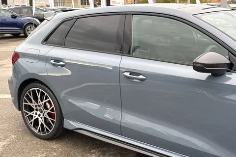  Audi RS 3 2.5 TFSI Carbon Vorsprung Sportback S Tronic quattro Euro 6 (s/s) 5dr Thumbnail #25