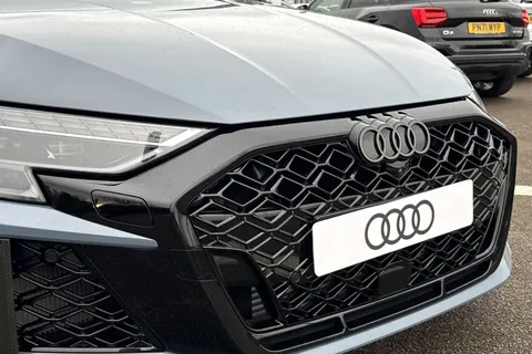  Audi RS 3 2.5 TFSI Carbon Vorsprung Sportback S Tronic quattro Euro 6 (s/s) 5dr Thumbnail #26