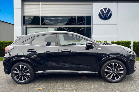 DY21XLH Ford Puma 1.0T EcoBoost MHEV ST-Line Vignale Euro 6 (s/s) 5dr Thumbnail #4