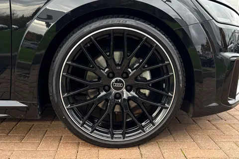 BC22HHL Audi TT Coup- Black Edition 40 TFSI 197 PS S tronic Thumbnail #11