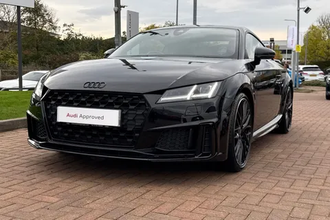 25 of 61 for Audi TT Coup- Black Edition 40 TFSI 197 PS S tronic