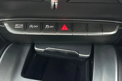 53 of 61 for Audi TT Coup- Black Edition 40 TFSI 197 PS S tronic