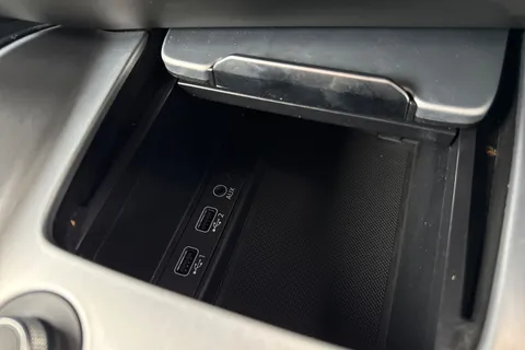 55 of 61 for Audi TT Coup- Black Edition 40 TFSI 197 PS S tronic