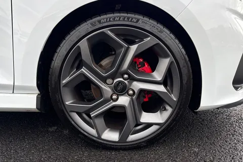 MT23VVH Ford Fiesta 1.5T EcoBoost ST-3 Euro 6 (s/s) 5dr Thumbnail #10