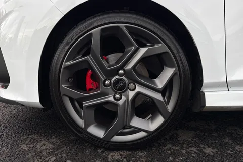 MT23VVH Ford Fiesta 1.5T EcoBoost ST-3 Euro 6 (s/s) 5dr Thumbnail #12