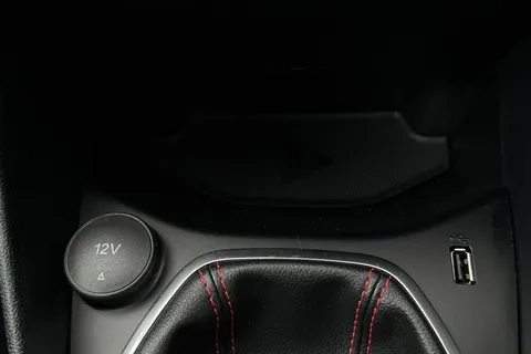 MT23VVH Ford Fiesta 1.5T EcoBoost ST-3 Euro 6 (s/s) 5dr Thumbnail #36