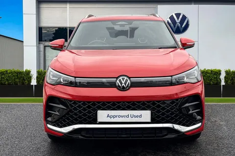 KP25RJZ Volkswagen Tiguan 2.0 TDI R-Line 5dr DSG **PAN ROOF+TOW BAR+IQ HEADLIGHTS+DRIVER ASSIST PACK* Thumbnail #7