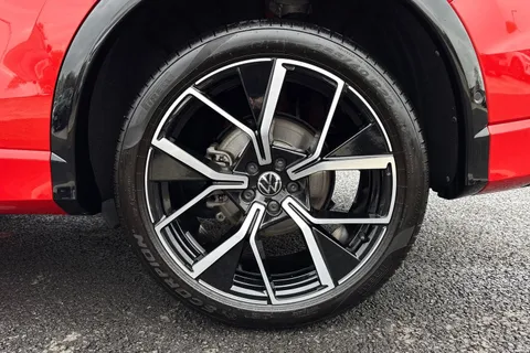 KP25RJZ Volkswagen Tiguan 2.0 TDI R-Line 5dr DSG **PAN ROOF+TOW BAR+IQ HEADLIGHTS+DRIVER ASSIST PACK* Thumbnail #25