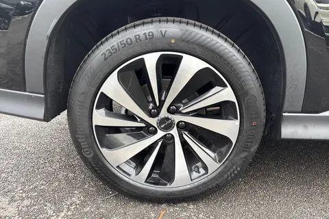 DV75CRK BYD Seal U 1.5 DM-i 18.3kWh Design CVT Auto AWD Euro 6 (s/s) 5dr Thumbnail #7