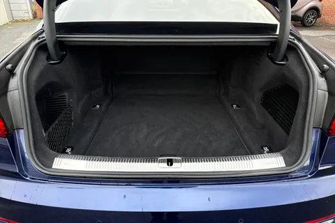 WU20FNY Audi A8 3.0 TDI V6 50 Black Edition Tiptronic quattro Euro 6 (s/s) 4dr Thumbnail #11