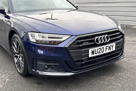 WU20FNY Audi A8 3.0 TDI V6 50 Black Edition Tiptronic quattro Euro 6 (s/s) 4dr Thumbnail #18
