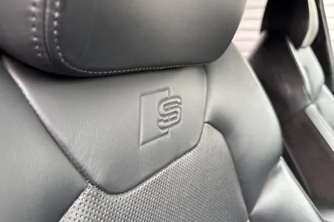 WU20FNY Audi A8 3.0 TDI V6 50 Black Edition Tiptronic quattro Euro 6 (s/s) 4dr Thumbnail #29