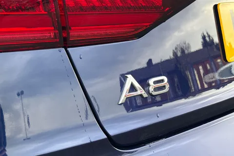 WU20FNY Audi A8 3.0 TDI V6 50 Black Edition Tiptronic quattro Euro 6 (s/s) 4dr Thumbnail #34