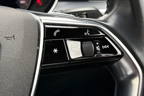 WU20FNY Audi A8 3.0 TDI V6 50 Black Edition Tiptronic quattro Euro 6 (s/s) 4dr Thumbnail #43