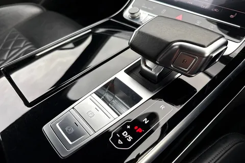 WU20FNY Audi A8 3.0 TDI V6 50 Black Edition Tiptronic quattro Euro 6 (s/s) 4dr Thumbnail #52