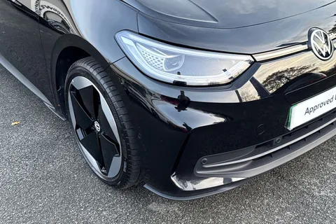 DC25NJE Volkswagen ID.3 150kW Match Pro S 77kWh 5dr Auto | Panoramic Glass Roof  | Ambient Lighting Thumbnail #9