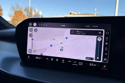 Audi Q3 1.5 e-hybrid Launch Edition S Tronic Euro 6 (s/s) 5dr 26kWh Thumbnail #17