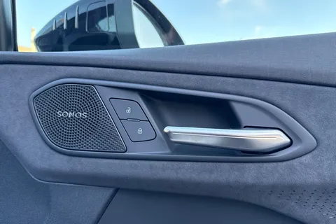 Audi Q3 1.5 e-hybrid Launch Edition S Tronic Euro 6 (s/s) 5dr 26kWh Thumbnail #21