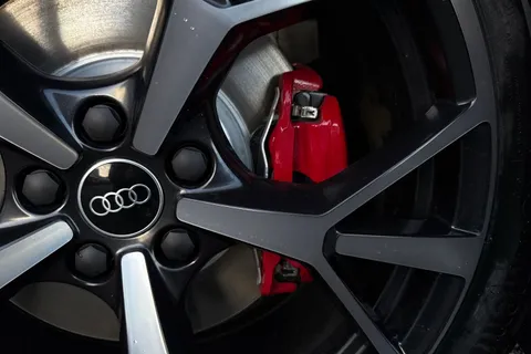 Audi Q3 1.5 e-hybrid Launch Edition S Tronic Euro 6 (s/s) 5dr 26kWh Thumbnail #26