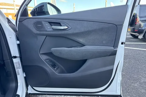 Audi Q3 1.5 e-hybrid Launch Edition S Tronic Euro 6 (s/s) 5dr 26kWh Thumbnail #45