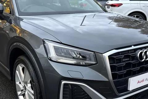 WF21VFB Audi Q2 S line 35 TDI quattro 150 PS S tronic Thumbnail #9