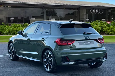  Audi A1 1.0 TFSI 30 Black Edition Sportback S Tronic Euro 6 (s/s) 5dr Thumbnail #3