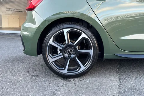  Audi A1 1.0 TFSI 30 Black Edition Sportback S Tronic Euro 6 (s/s) 5dr Thumbnail #13