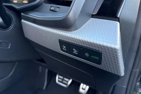  Audi A1 1.0 TFSI 30 Black Edition Sportback S Tronic Euro 6 (s/s) 5dr Thumbnail #44