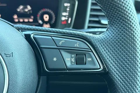  Audi A1 1.0 TFSI 30 Black Edition Sportback S Tronic Euro 6 (s/s) 5dr Thumbnail #50