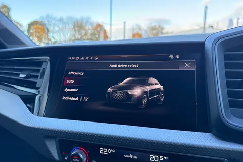  Audi A1 1.0 TFSI 30 Black Edition Sportback S Tronic Euro 6 (s/s) 5dr Thumbnail #58