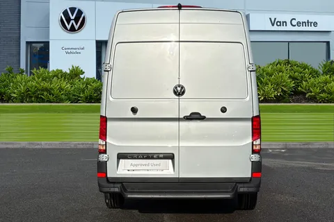 DE75XNP Volkswagen Crafter CR35 Commerce Plus MWB 140 PS Automatic FWD - MY25/LED's/Camera/Alloys Thumbnail #5