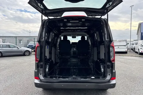 DE75LTT Volkswagen Transporter 2.0 TDI 110 Commerce Pro Van Thumbnail #7