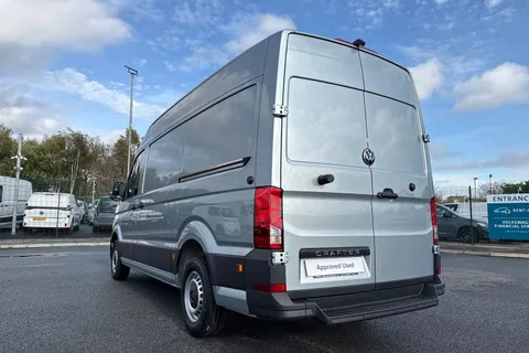 DE75XNP Volkswagen Crafter CR35 Commerce Plus MWB 140 PS Automatic FWD - MY25/LED's/Camera/Alloys Thumbnail #8