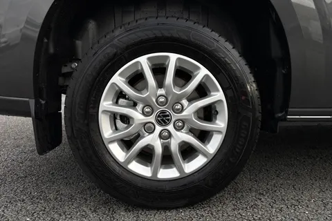 DE75LTT Volkswagen Transporter 2.0 TDI 110 Commerce Pro Van Thumbnail #11