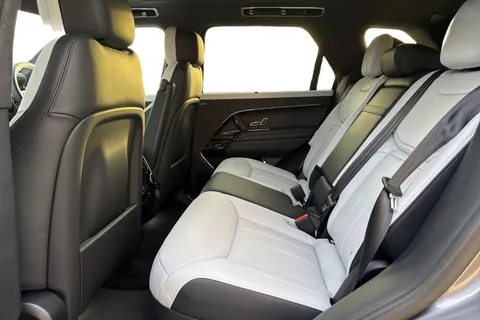  Land Rover Range Rover Sport 3.0 D300 MHEV Autobiography Auto 4WD Euro 6 (s/s) 5dr Thumbnail #5