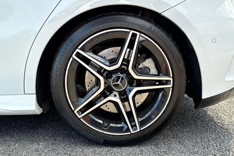 PO69NWE Mercedes-Benz A Class 2.0 A35 AMG (Premium Plus) Hatchback 5dr Petrol SpdS DCT 4MATIC Euro 6 (s/s) (306 ps) Thumbnail #24