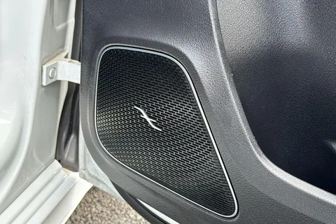 PO69NWE Mercedes-Benz A Class 2.0 A35 AMG (Premium Plus) Hatchback 5dr Petrol SpdS DCT 4MATIC Euro 6 (s/s) (306 ps) Thumbnail #35