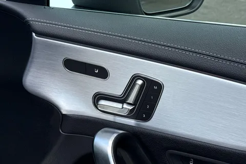 PO69NWE Mercedes-Benz A Class 2.0 A35 AMG (Premium Plus) Hatchback 5dr Petrol SpdS DCT 4MATIC Euro 6 (s/s) (306 ps) Thumbnail #36