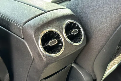 PO69NWE Mercedes-Benz A Class 2.0 A35 AMG (Premium Plus) Hatchback 5dr Petrol SpdS DCT 4MATIC Euro 6 (s/s) (306 ps) Thumbnail #41