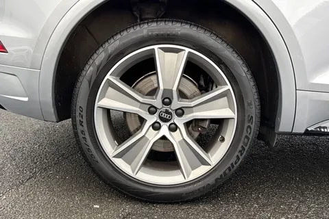 SE73OFP Audi Q5 Black Edition 45 TFSI quattro 265 PS S tronic Thumbnail #14