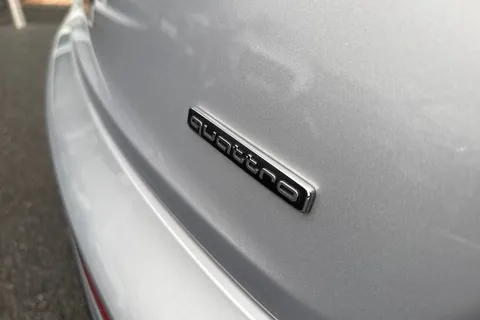 SE73OFP Audi Q5 Black Edition 45 TFSI quattro 265 PS S tronic Thumbnail #34