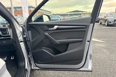 SE73OFP Audi Q5 Black Edition 45 TFSI quattro 265 PS S tronic Thumbnail #51