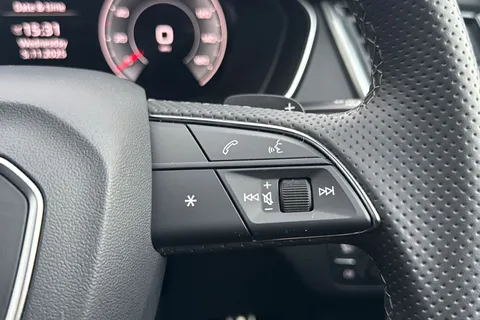 SE73OFP Audi Q5 Black Edition 45 TFSI quattro 265 PS S tronic Thumbnail #55