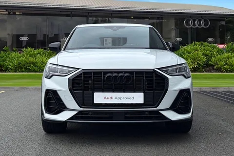 DN25FYT Audi Q3 Black Edition 35 TFSI 150 PS S tronic Thumbnail #7