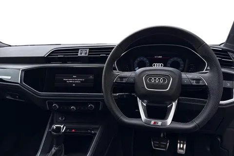 DN25FYT Audi Q3 Black Edition 35 TFSI 150 PS S tronic Thumbnail #19