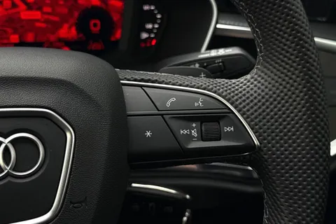 DN25FYT Audi Q3 Black Edition 35 TFSI 150 PS S tronic Thumbnail #38