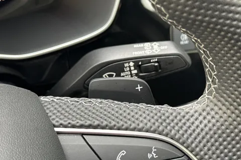 DN25FYT Audi Q3 Black Edition 35 TFSI 150 PS S tronic Thumbnail #50