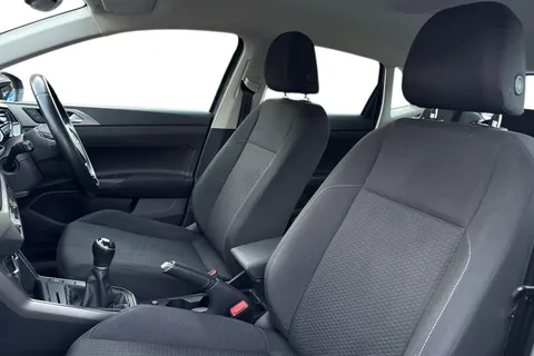 16 of 48 for Volkswagen Polo 1.0 TSI SE Euro 6 (s/s) 5dr